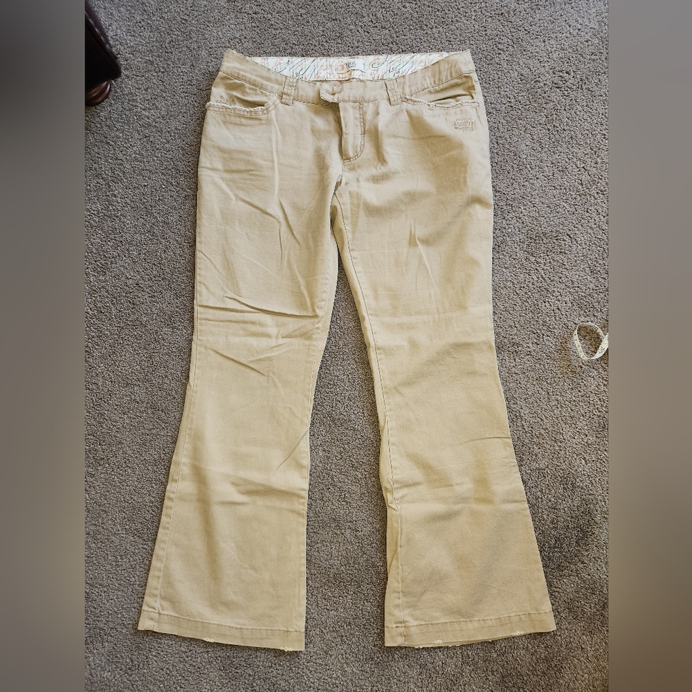 Buckle (BKE) pants